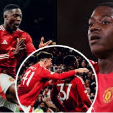 Fotografija Kobbieja Mainooa na kojoj nosi dres Tottenhama izazvala je kontroverze